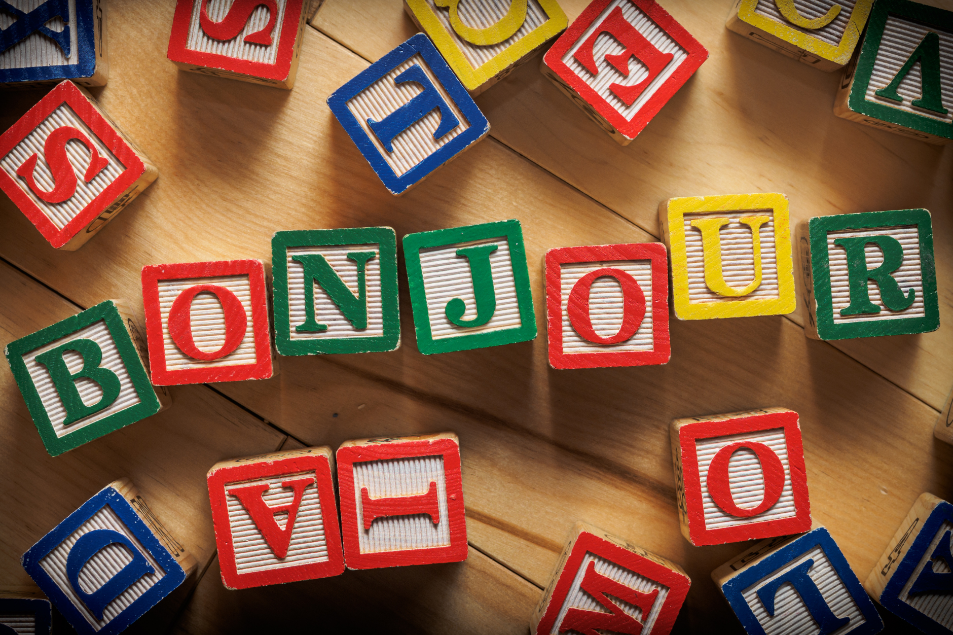 'Bonjour' spelt out in blocks