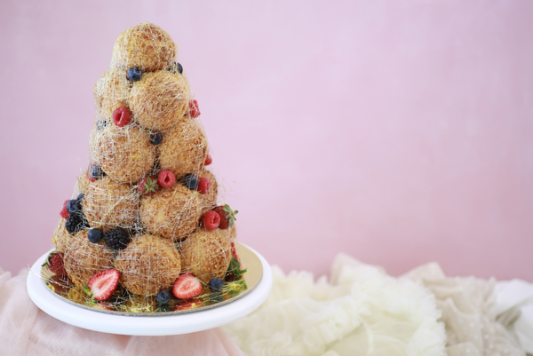 A croquembouche