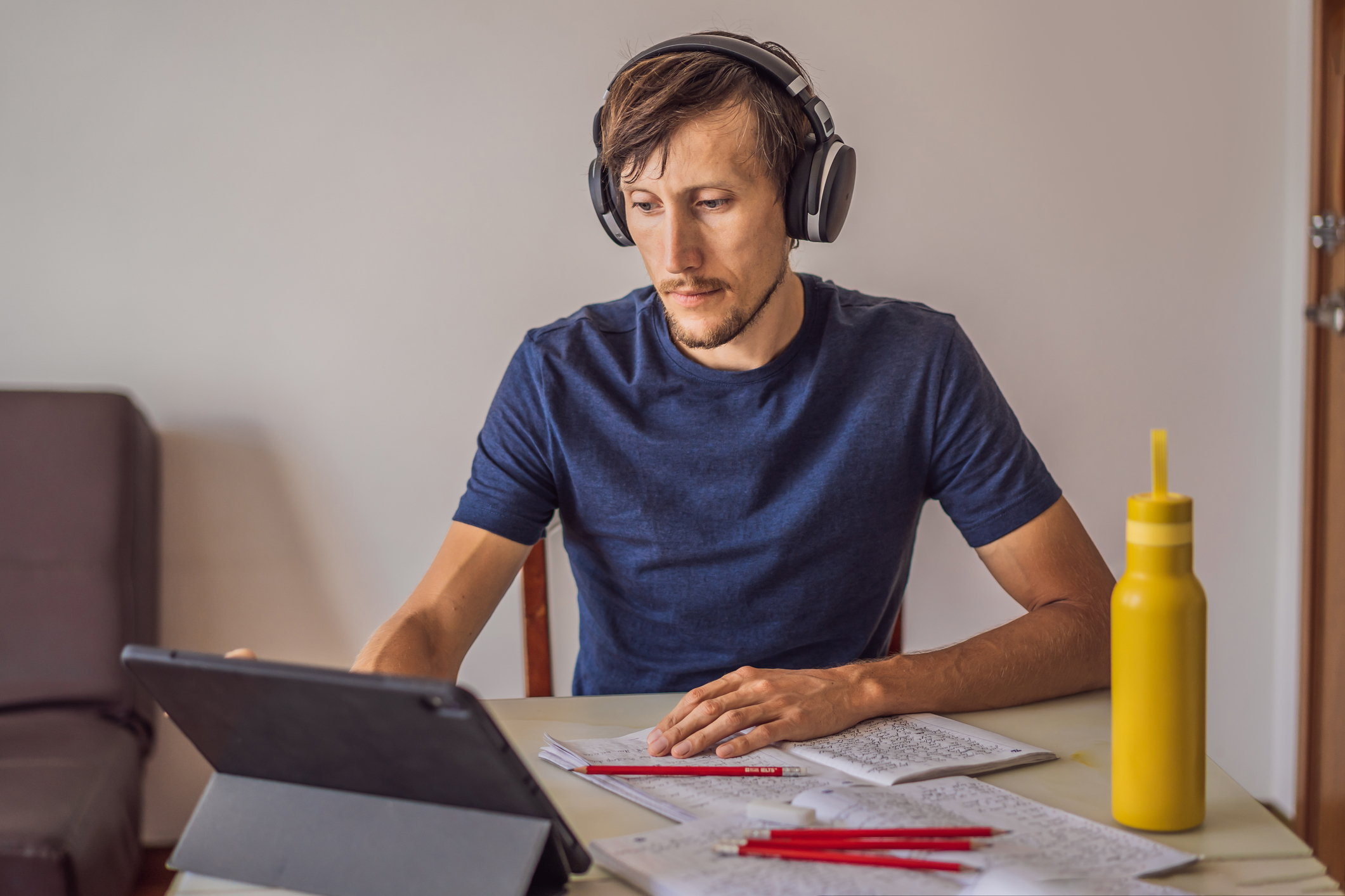 Dreamstime m 191126804