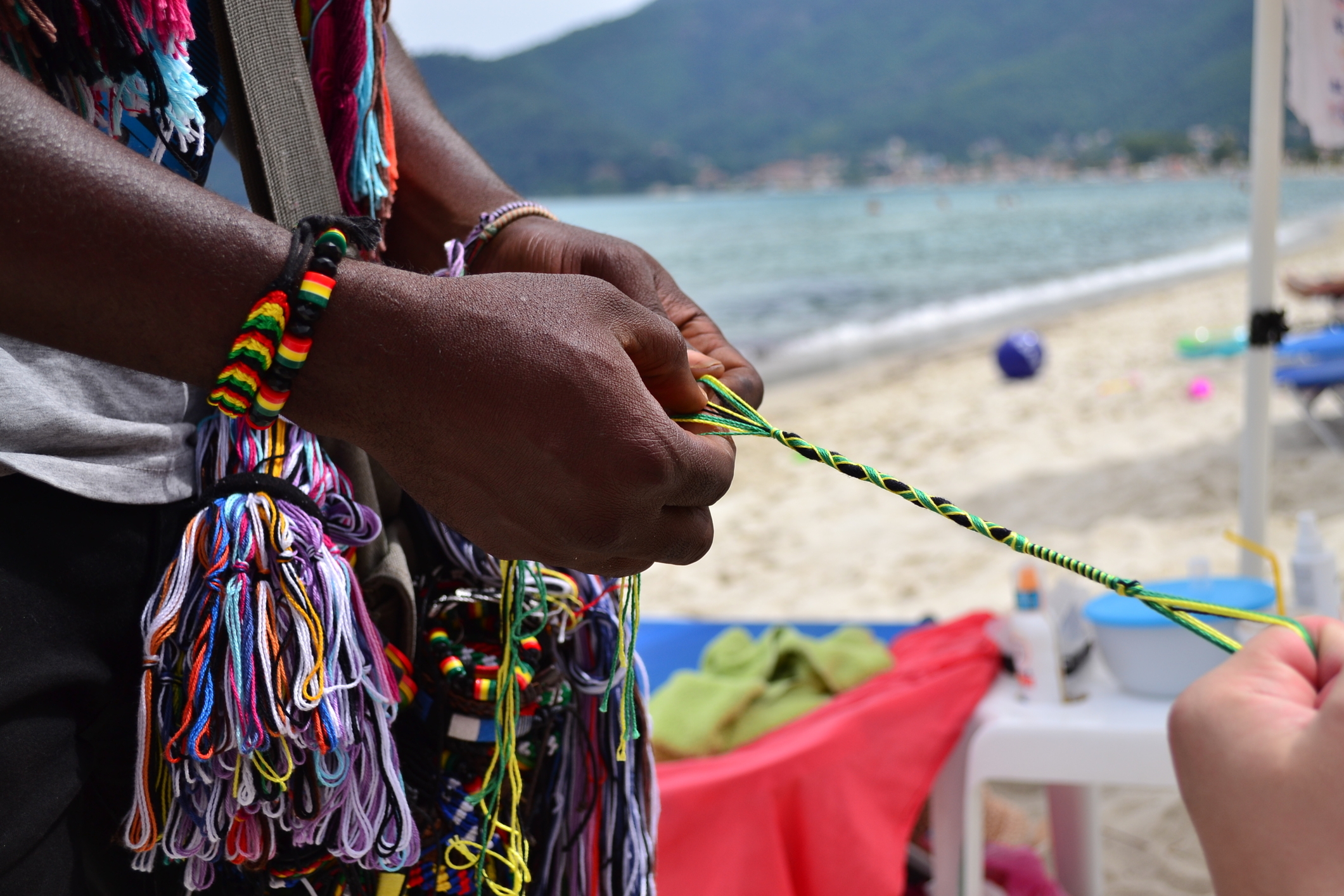 Dreamstime m 42103245