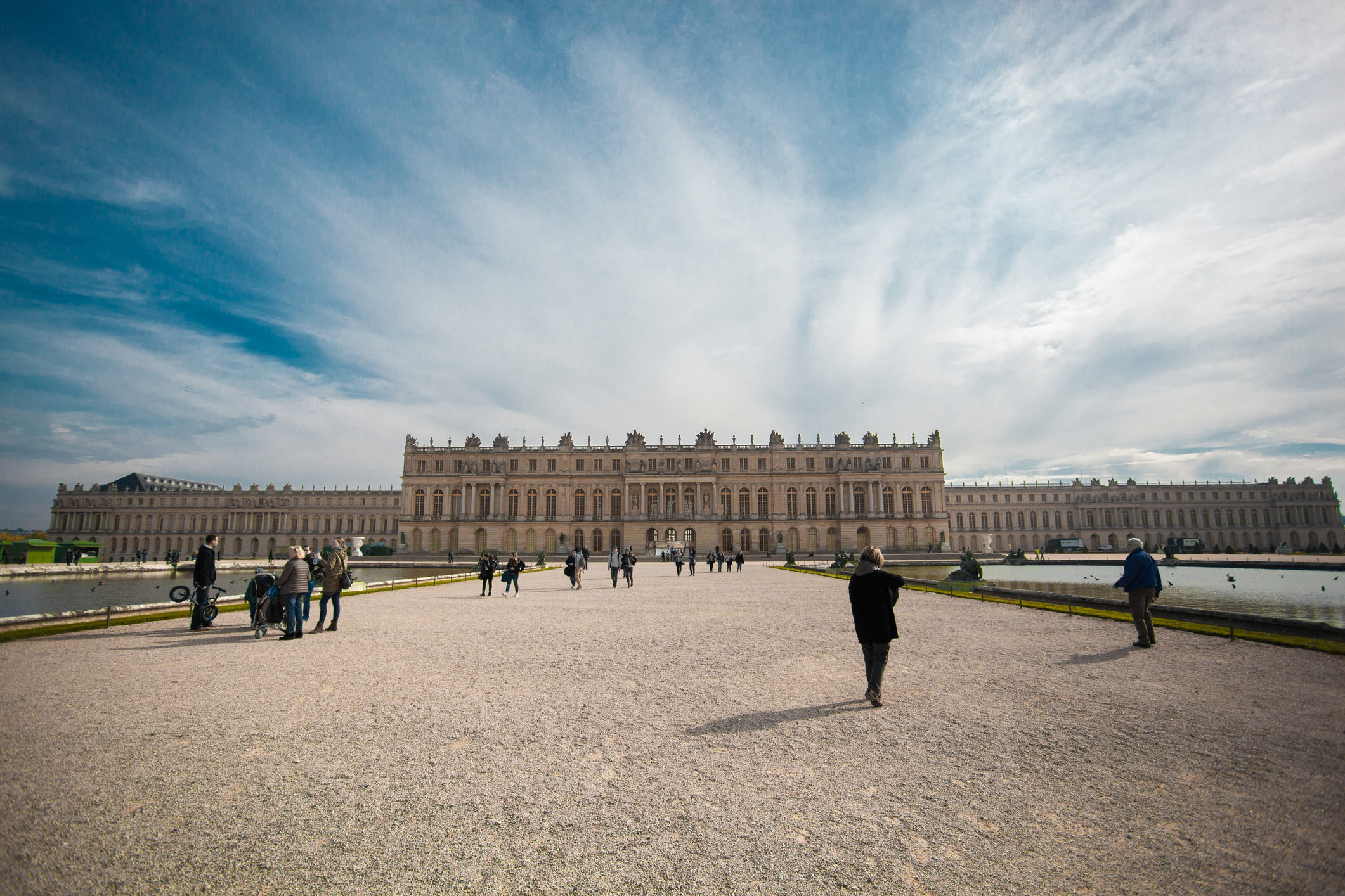 Dreamstime m 84944891